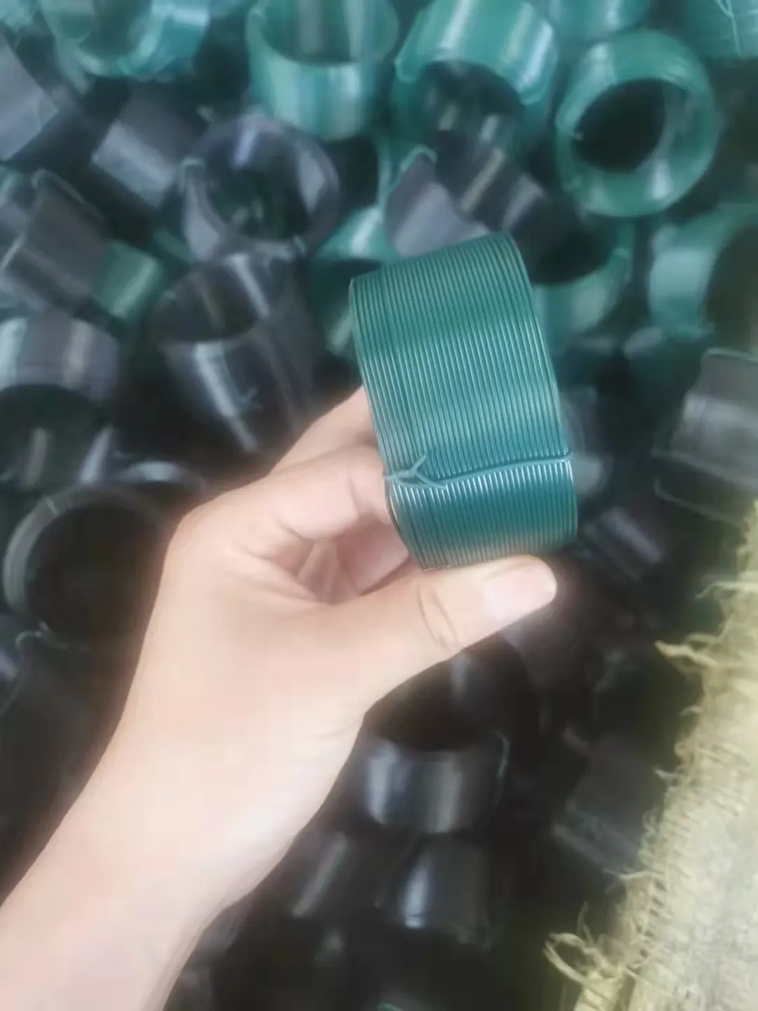Tension wire